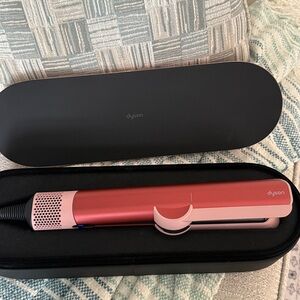 Dyson Corrale Hair Straightener – Fuchsia/Pink – Like New